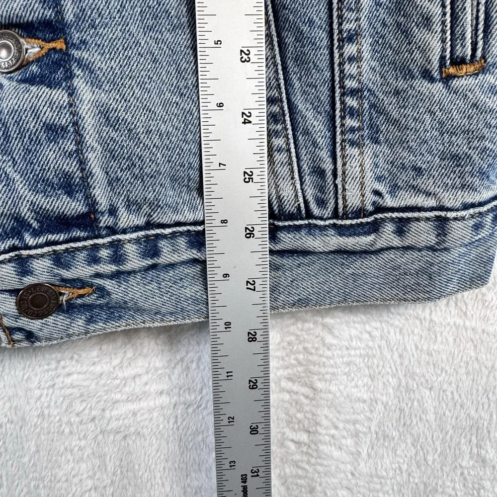 Vintage Levi's denim Jacket Mens Large Blue faded Trucker Button Front 70507 90s